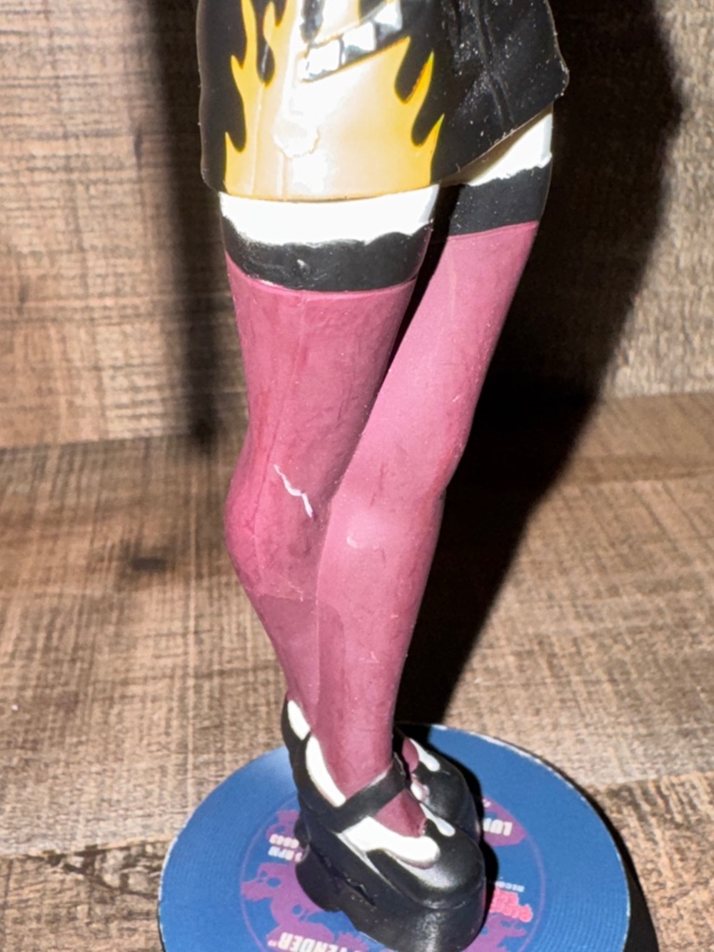 LUNABELLA WHISPERS 7 inch Bleeding Edge Series 4- hard vinyl Doll - Picture 8 of 9